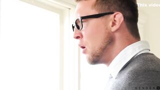 Ella Hollywood compañera de piso TRANS