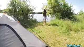 Anissa Kate La agente pública es una esposa infiel de tetas grandes follada