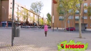 Madura divorciada de Bélgica viene a España a follar pollas negras