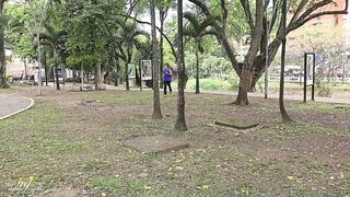 Monique Fuentes ejercita la cuca