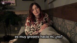 Bettie Bondage - Mamá se pone cachonda escuchando lo que le harían tus amigos... Y tú (subtitulado)