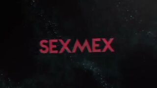 Madura latina embarazada seduce al hijastro