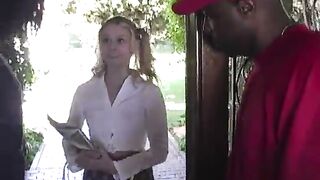 Violet Blue con tres negros doble penetración anal interracial