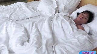 La mama Amhyra Shy folla con sus sobrinos