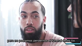 con correas de marido y mujer – Bambi Barton y Venus Valencia – sub español