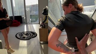 Sexy policia 02