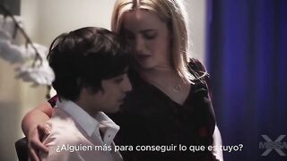 La Madre tiene el control total sobre su hijo Sub