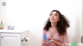 ¡ No necesitas un médico, necesitas la leche de tu suegro ! Hazlo por tu marido Sub