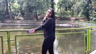 Chupando en un parque publico