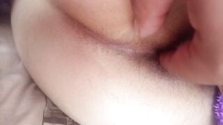 Le grabó el culo a mi novia