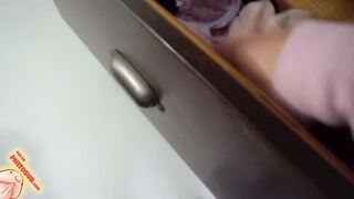 Mamá me descubre con sus tangas y me la follo Sub Español Lasirena69