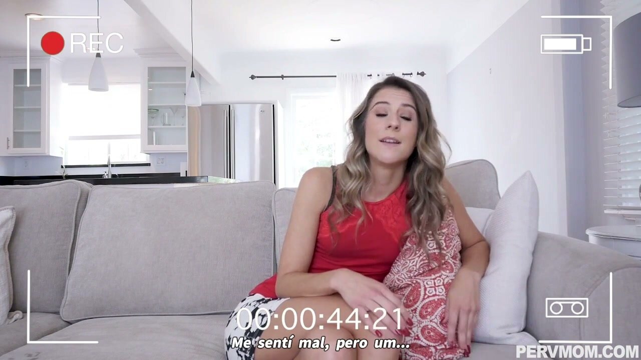 Una cougar traviesa necesita un nerd - Tara Ashley