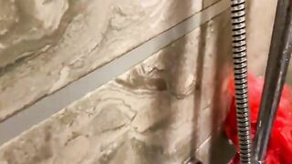 Espié A Mi Mamá En La Ducha Y De Repente Tuve Sexo