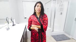 Las vacaciones se pasan mejor juntos Jasmine Sherni
