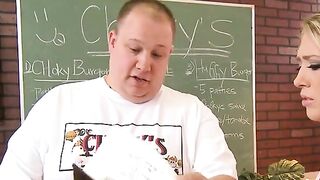 Articulación rápida de tetas Kagney Linn Karter