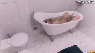 Mihamika69 La Disputa Con La Hermanastra Malvada Sobre El Baño Terminó En Sexo sub