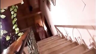 Inspector se folla a una rubia al lado de la pisci español