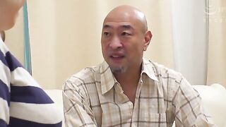 Chitose Saegusa - Mi papá está obsesionado con mi esposa